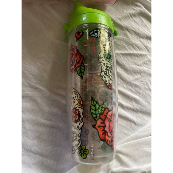 Set Of 3 Decorative Insulated Tumblers With Lids & Colorful Designs - Picture 8 of 9